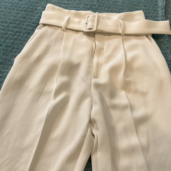 Size 2 white slim dress pants from Mango - Picture 2 of 4